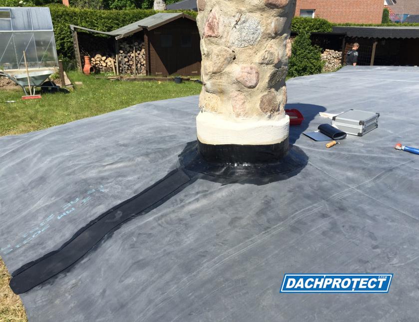 DACHPROTECT Form- & Abdeckband 23cm breit im Zuschnitt DACHPROTECT Form- & Abdeckband 23cm breit im Zuschnitt